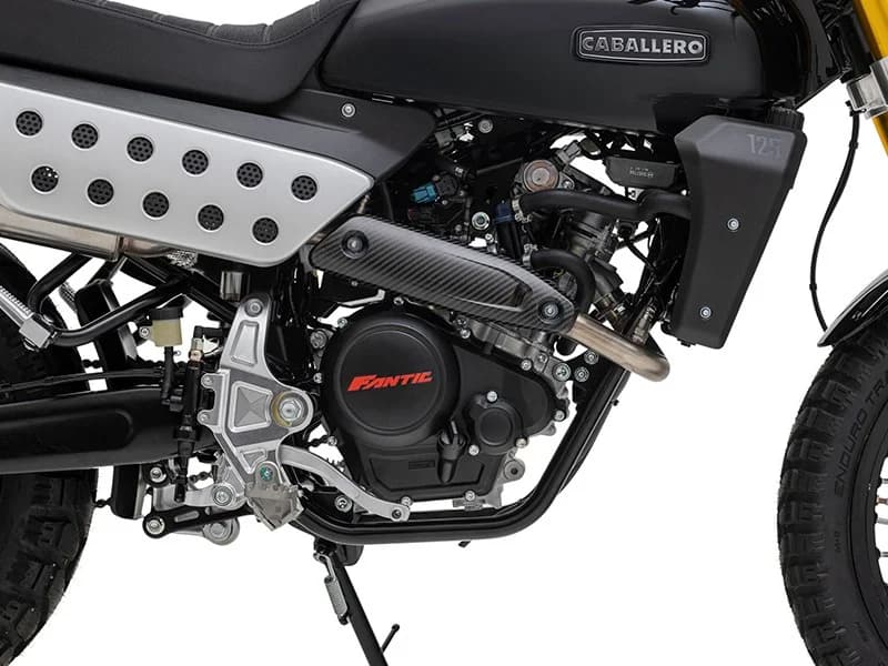 Fantic CABALLERO 125 Scrambler 125cc 4 temps — Scrambler — photo 7